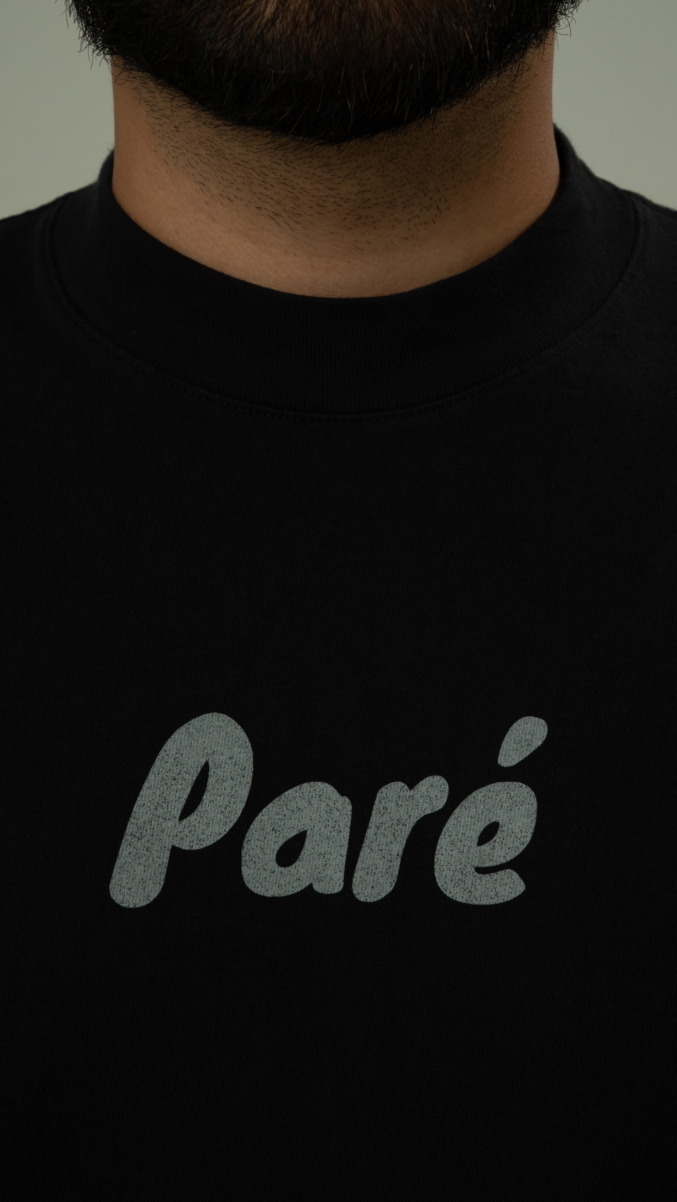 Paré "First Font" T-Shirt