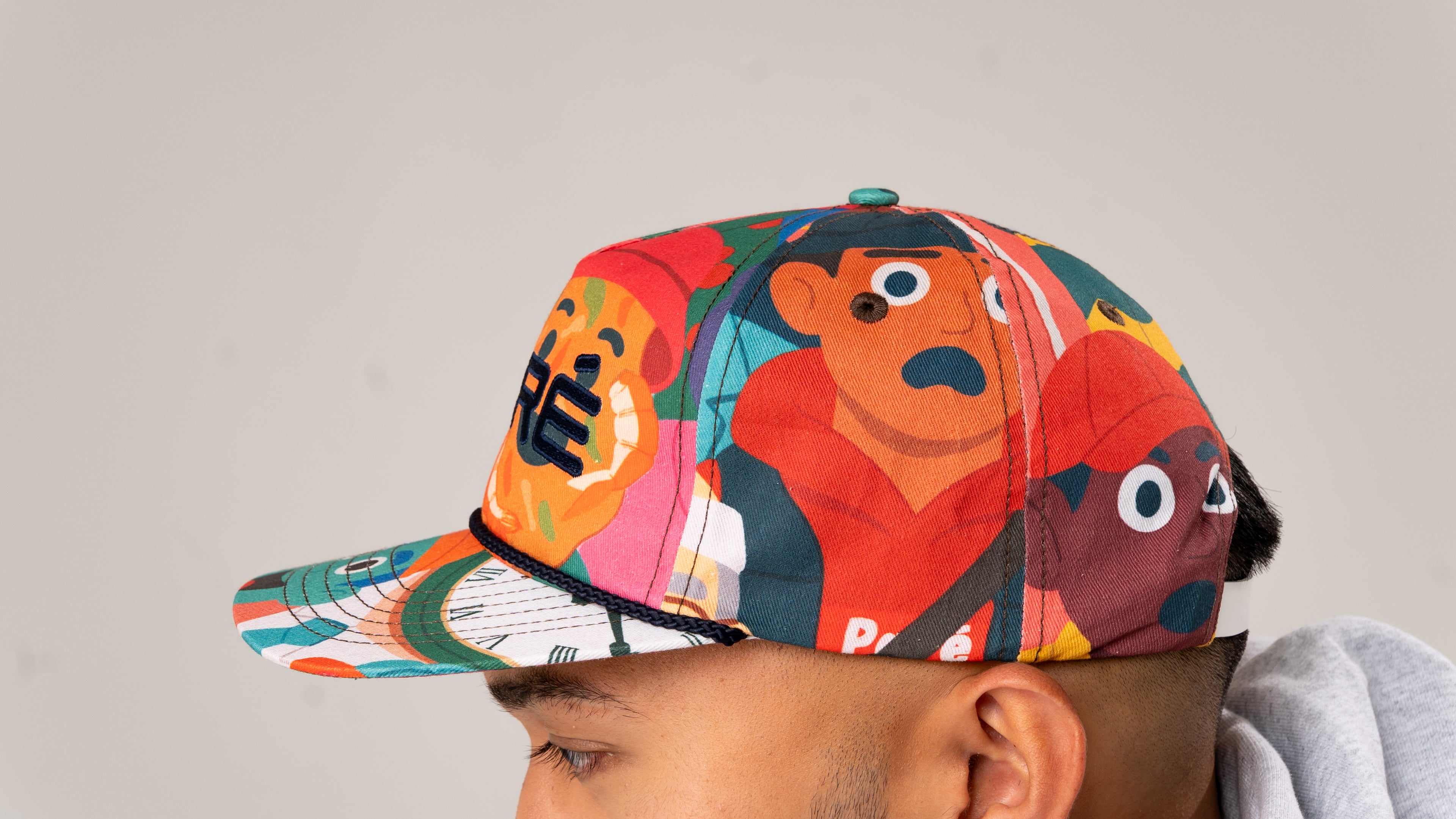 Paré "Faces" Rope Hat