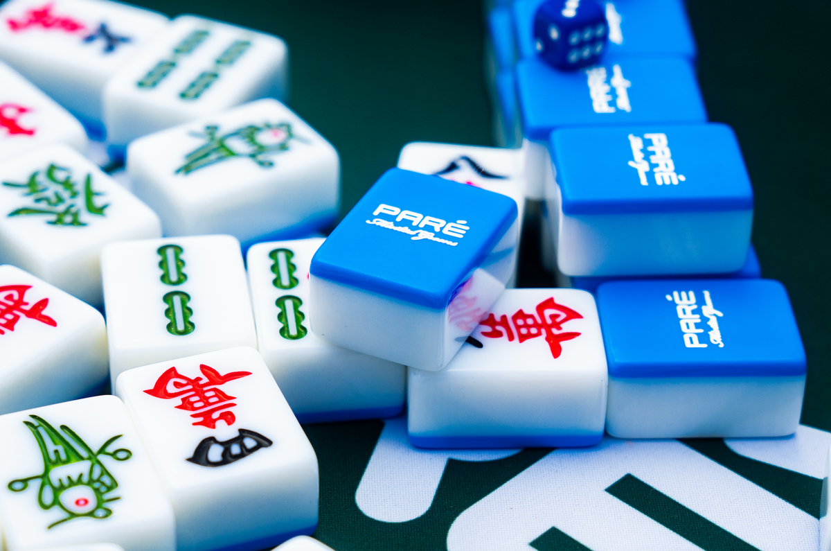 Paré x Minted Greens Mahjong Set